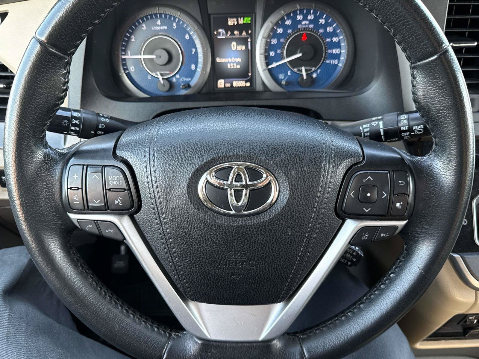 2020 Toyota Sienna XLE Auto Access Seat