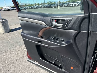 2019 Toyota HIGHLANDER Limited