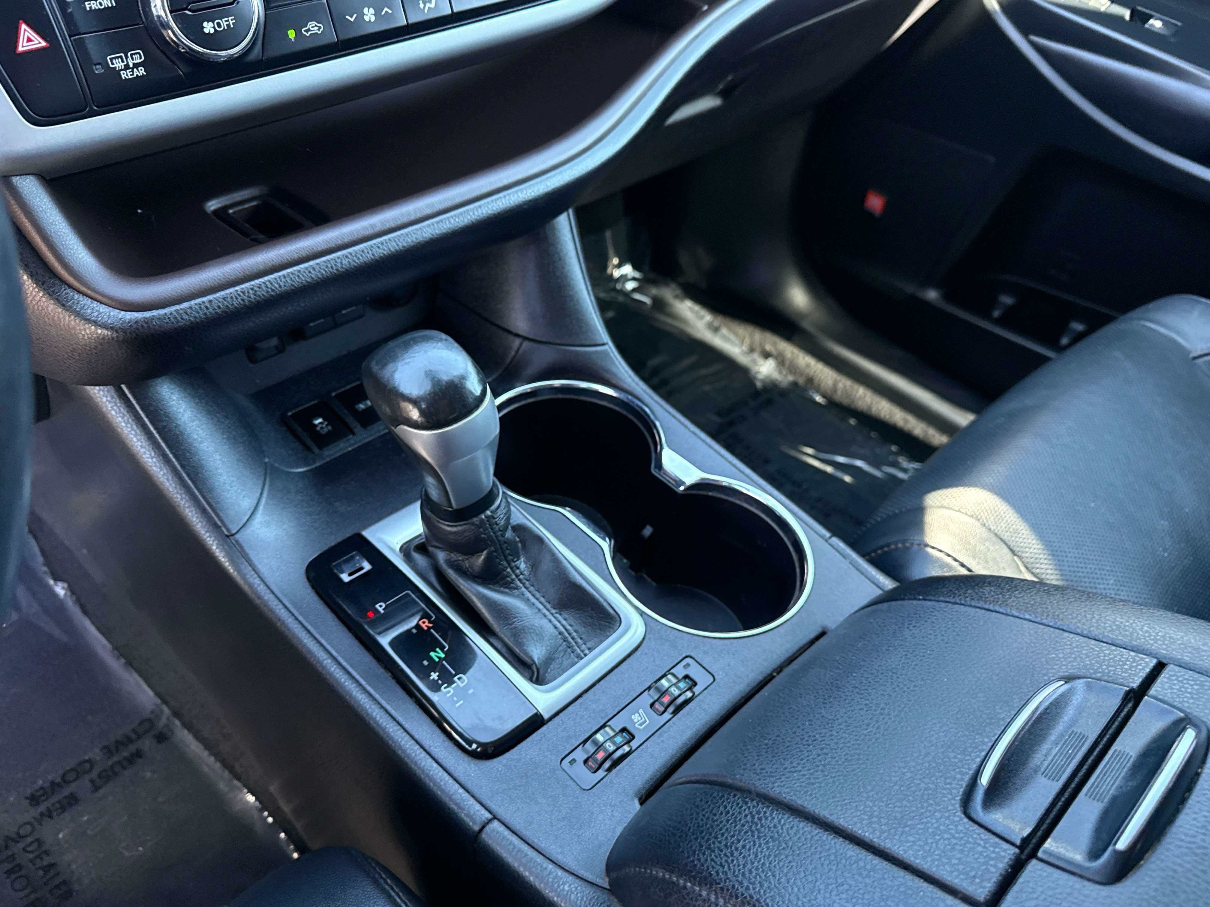 2019 Toyota HIGHLANDER Limited
