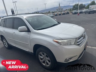2011 Toyota HIGHLANDER SE