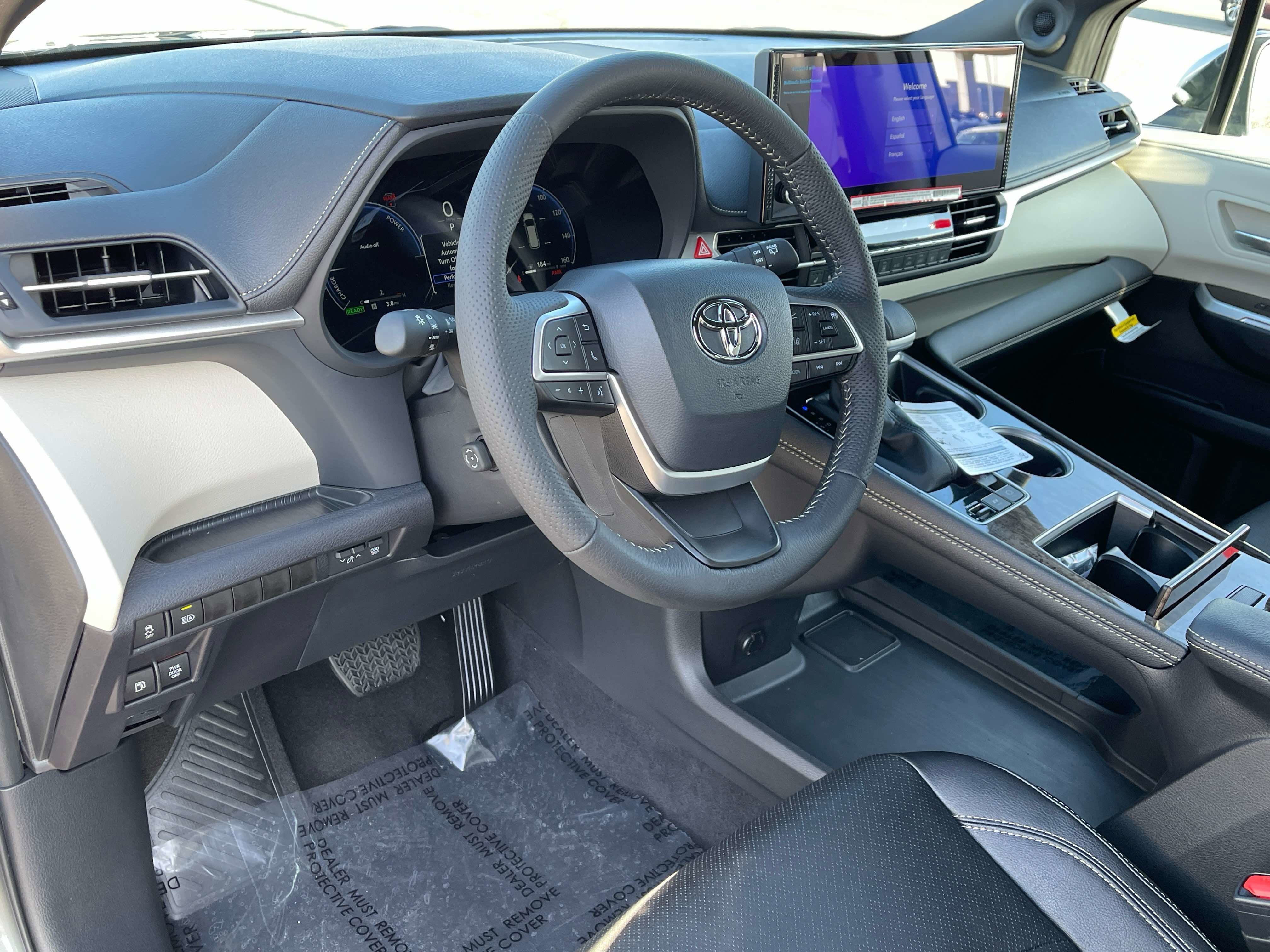 2026 Toyota SIENNA LIMITED Limited