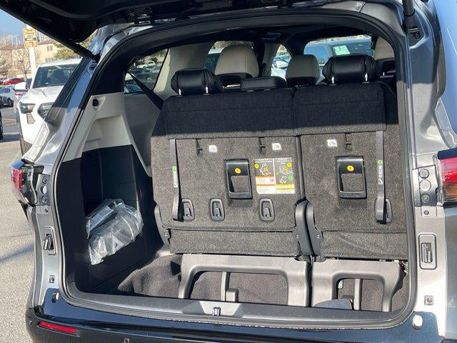 2026 Toyota SIENNA LIMITED Limited