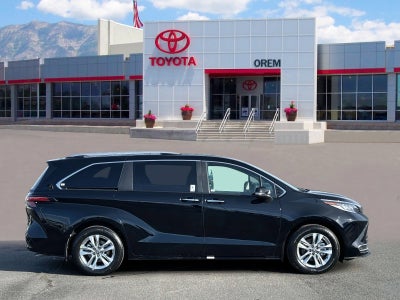 2026 Toyota Sienna Limited