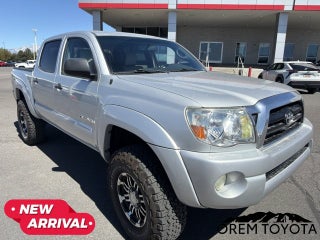 2006 Toyota TACOMA Double 128" Auto 4WD (Natl)