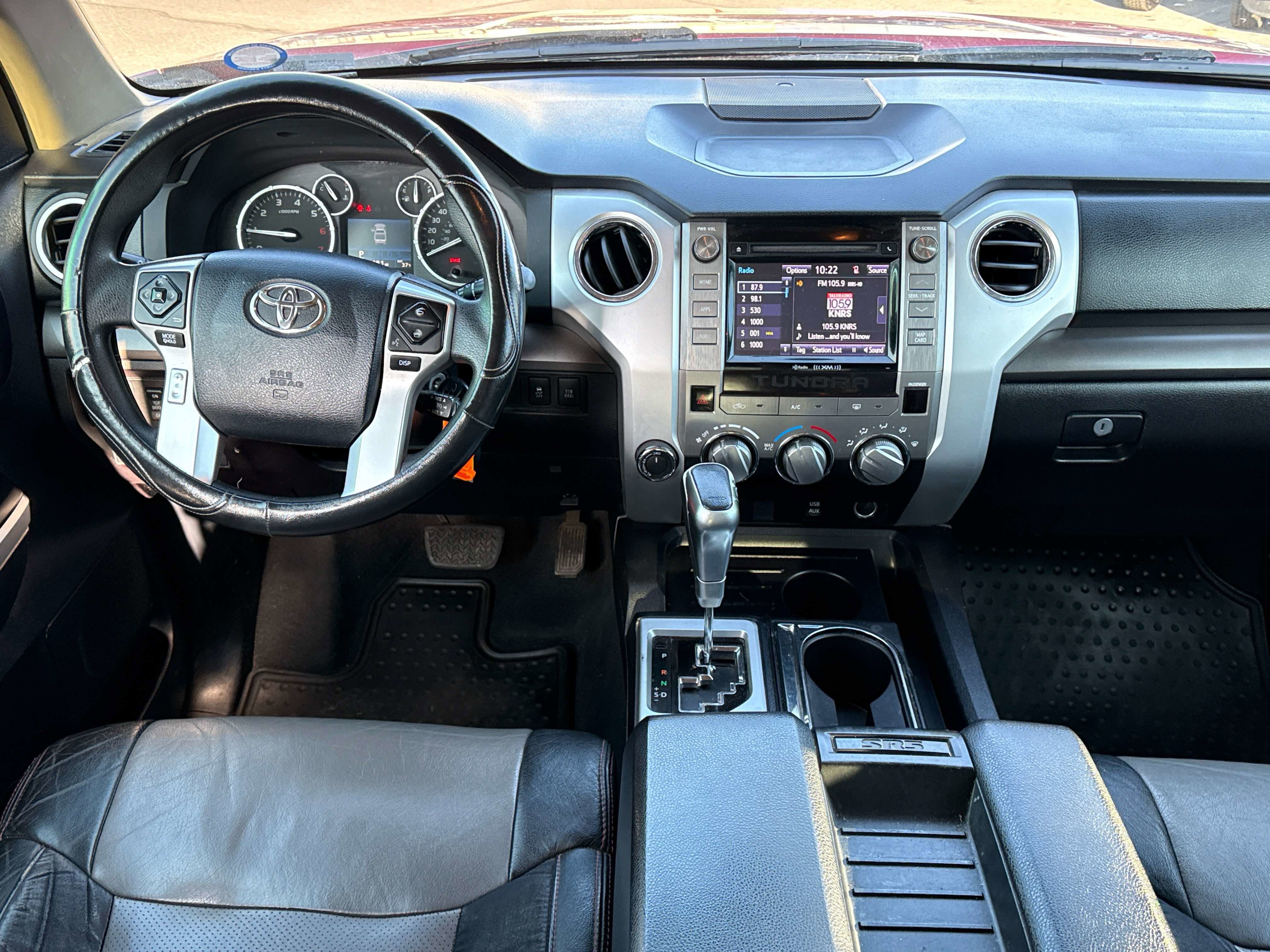 2015 Toyota TUNDRA 4X4 SR5