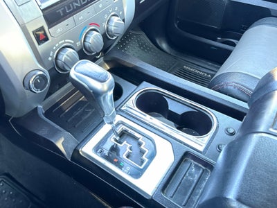 2015 Toyota TUNDRA 4X4 SR5