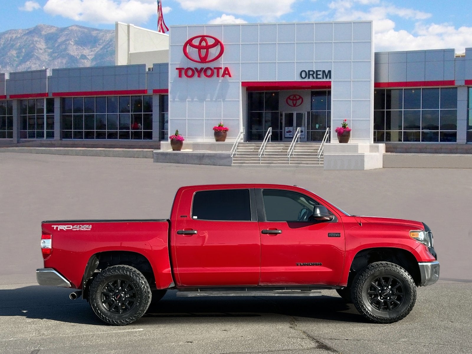 2015 Toyota TUNDRA 4X4 SR5