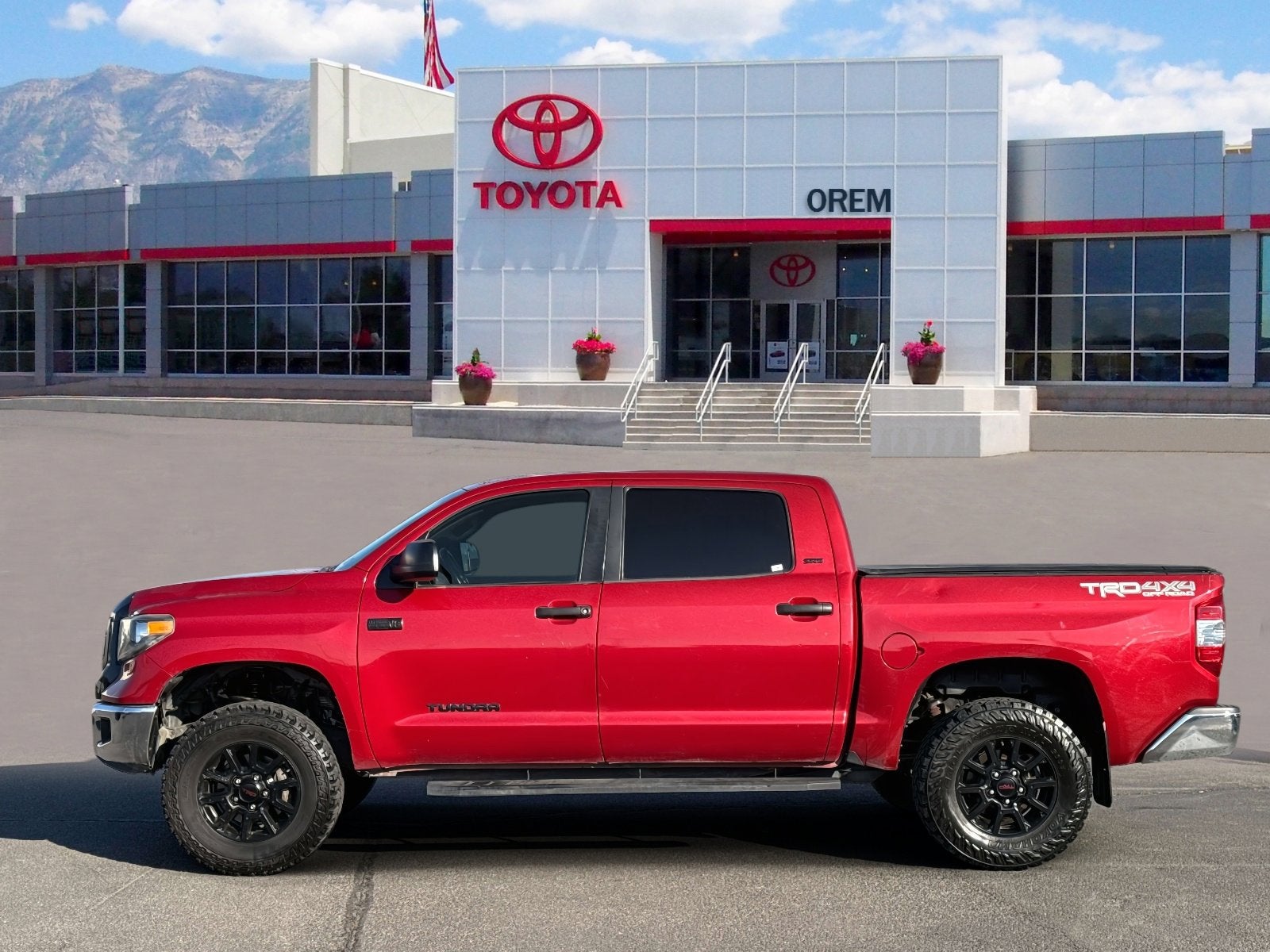 2015 Toyota TUNDRA 4X4 SR5