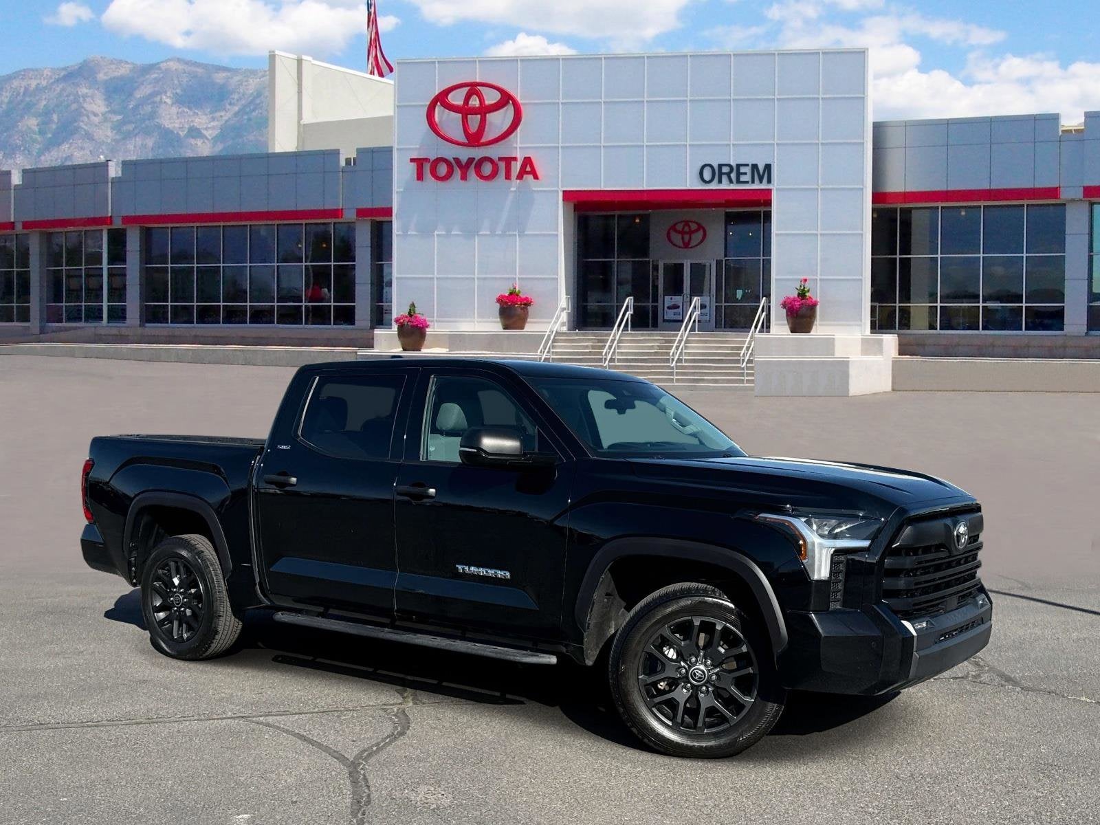 2024 Toyota TUNDRA 4X4 SR5