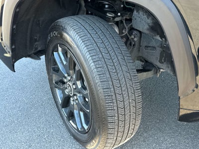 2024 Toyota TUNDRA 4X4 SR5
