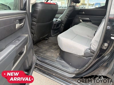 2024 Toyota TUNDRA 4X4 SR5