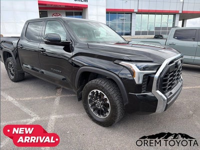 2024 Toyota TUNDRA 4X4 SR5