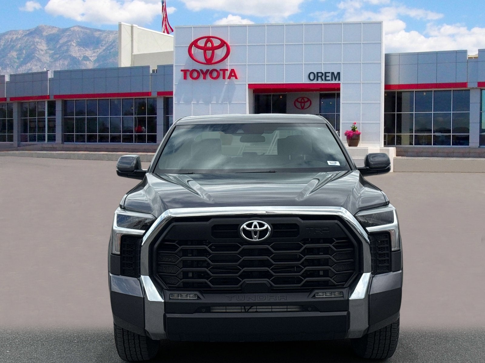 2025 Toyota TUNDRA 4X4 SR5
