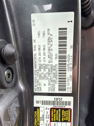 2025 Toyota TUNDRA 4X4 SR5
