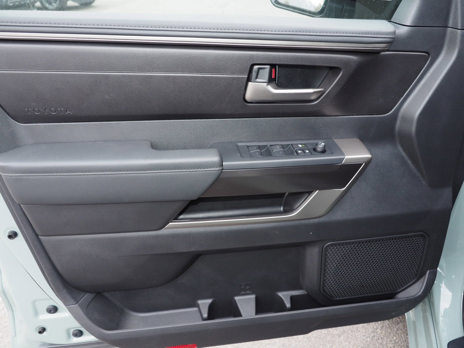 2026 Toyota Tundra 4WD SR5