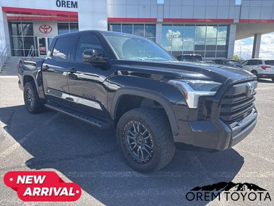 2023 Toyota TUNDRA 4X4 SR5
