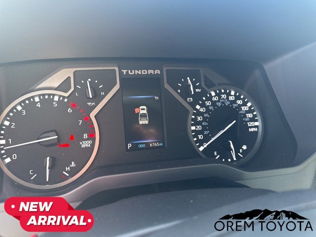 2024 Toyota TUNDRA 4X4 SR5