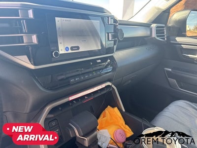 2024 Toyota TUNDRA 4X4 SR5