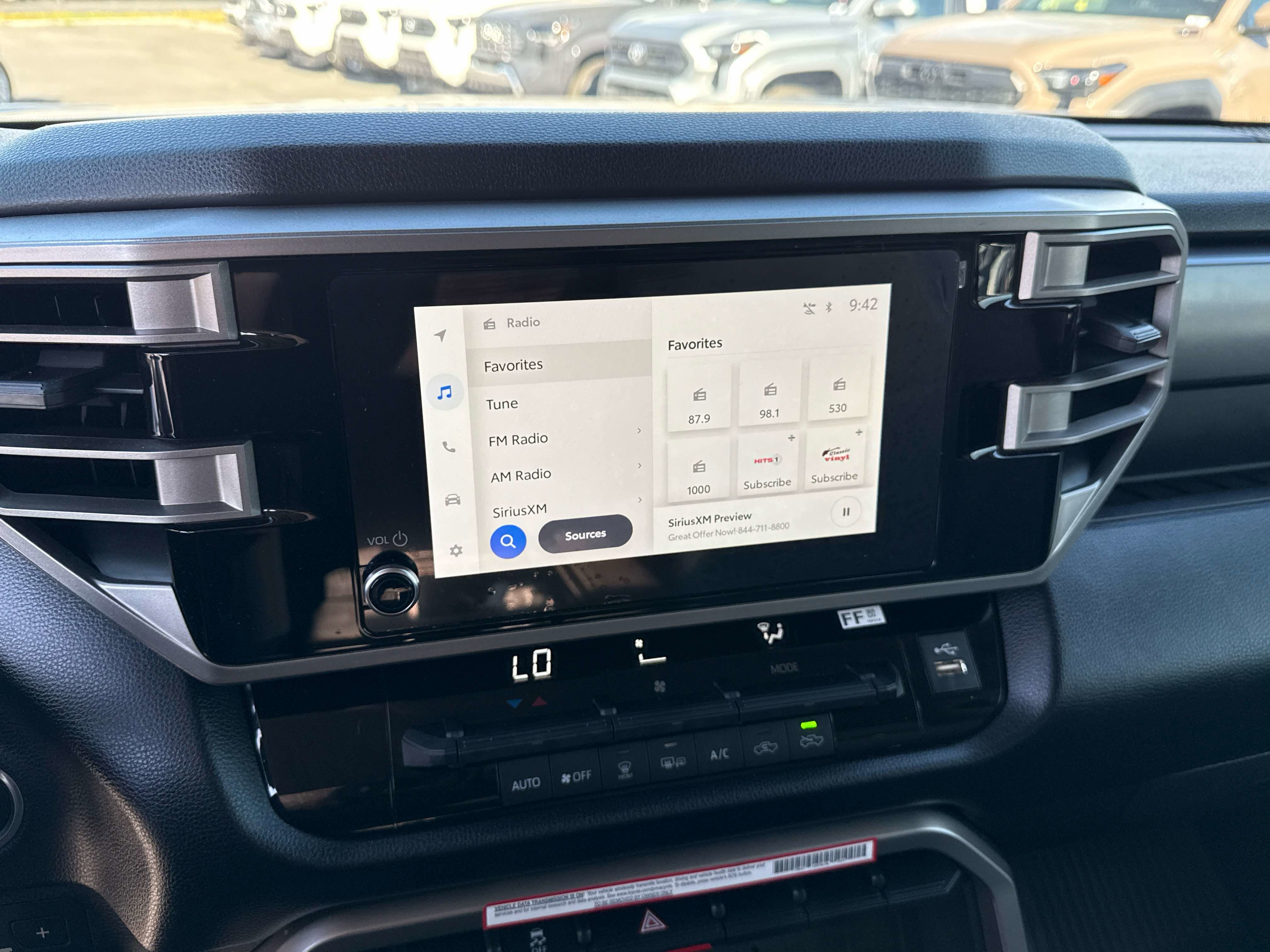 2024 Toyota TUNDRA 4X4 SR5