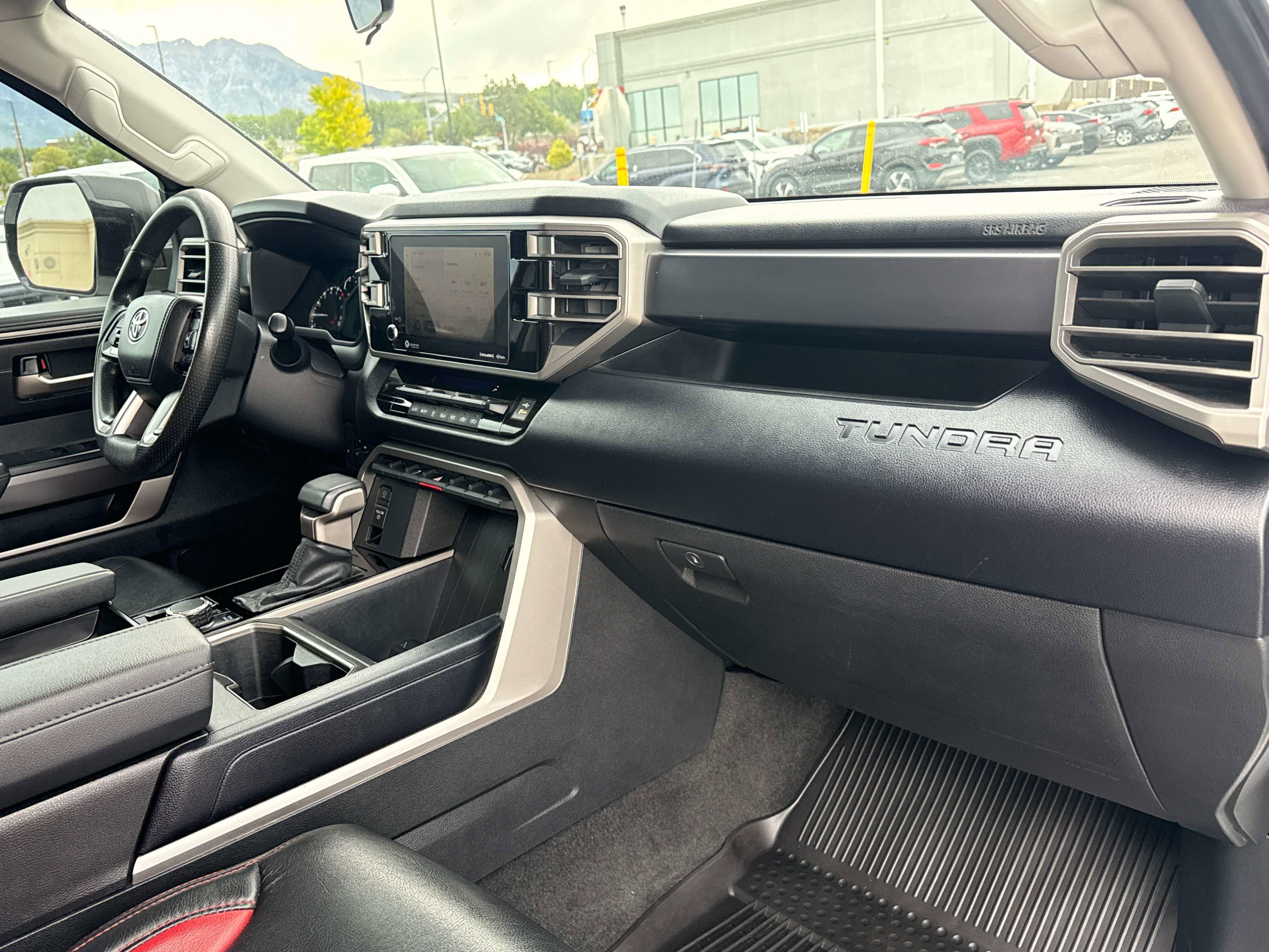 2023 Toyota TUNDRA 4X4 SR5