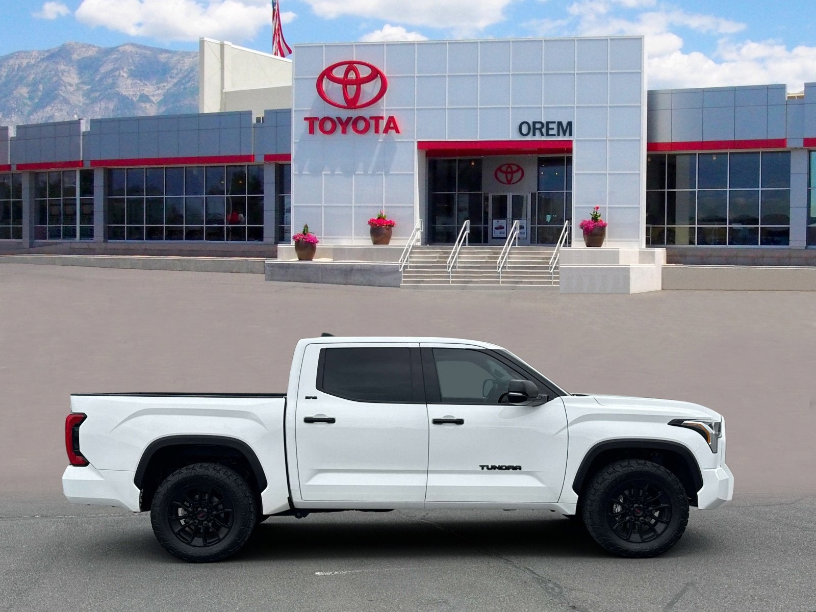 2023 Toyota TUNDRA 4X4 SR5