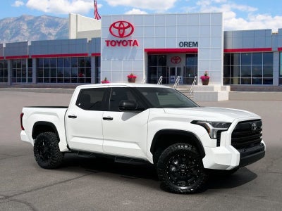 2025 Toyota TUNDRA 4X4 SR5