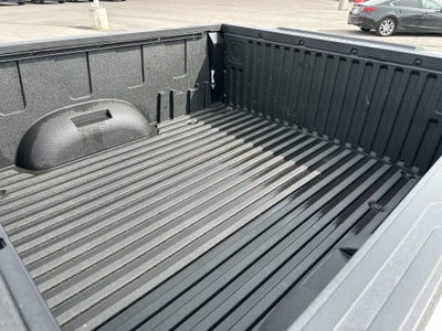 2025 Toyota TUNDRA 4X4 SR5