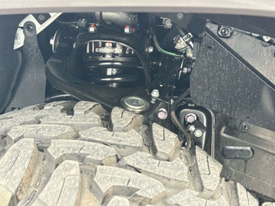 2025 Toyota TUNDRA 4X4 SR5