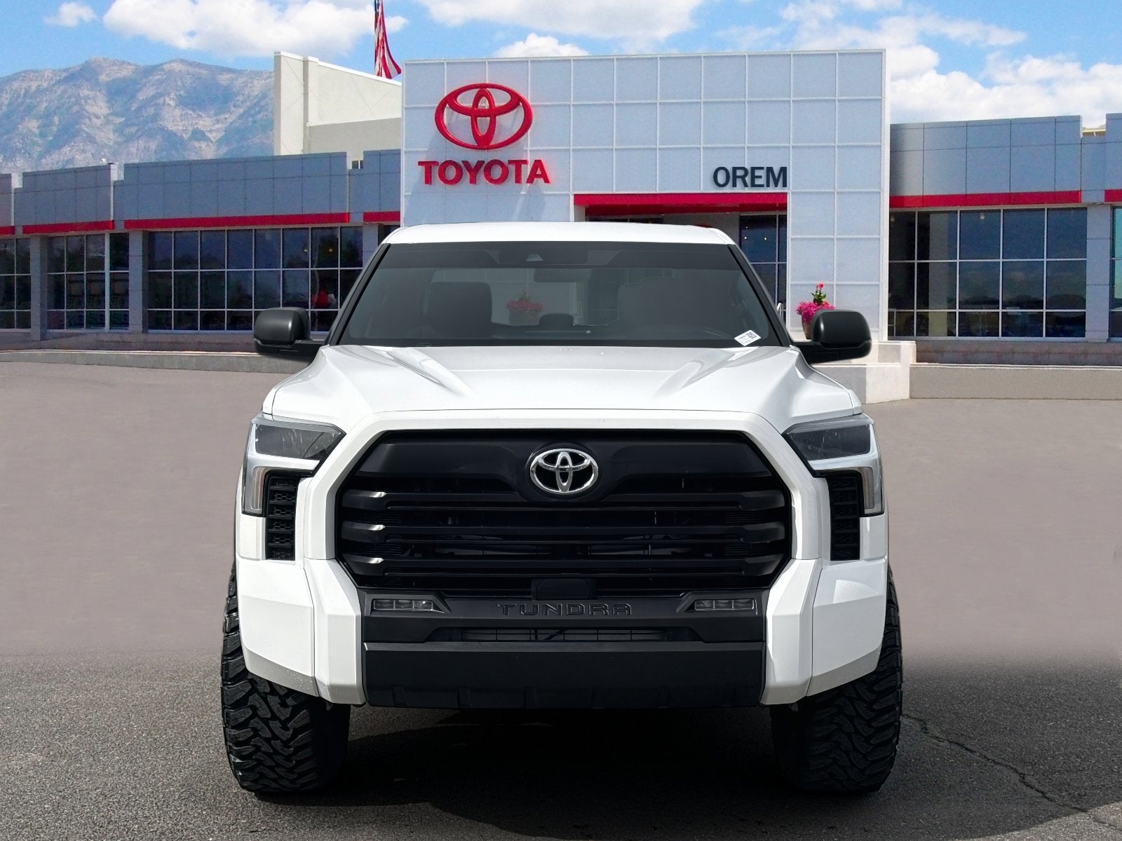 2025 Toyota TUNDRA 4X4 SR5