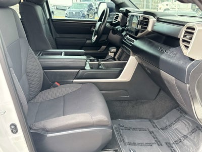 2025 Toyota TUNDRA 4X4 SR5