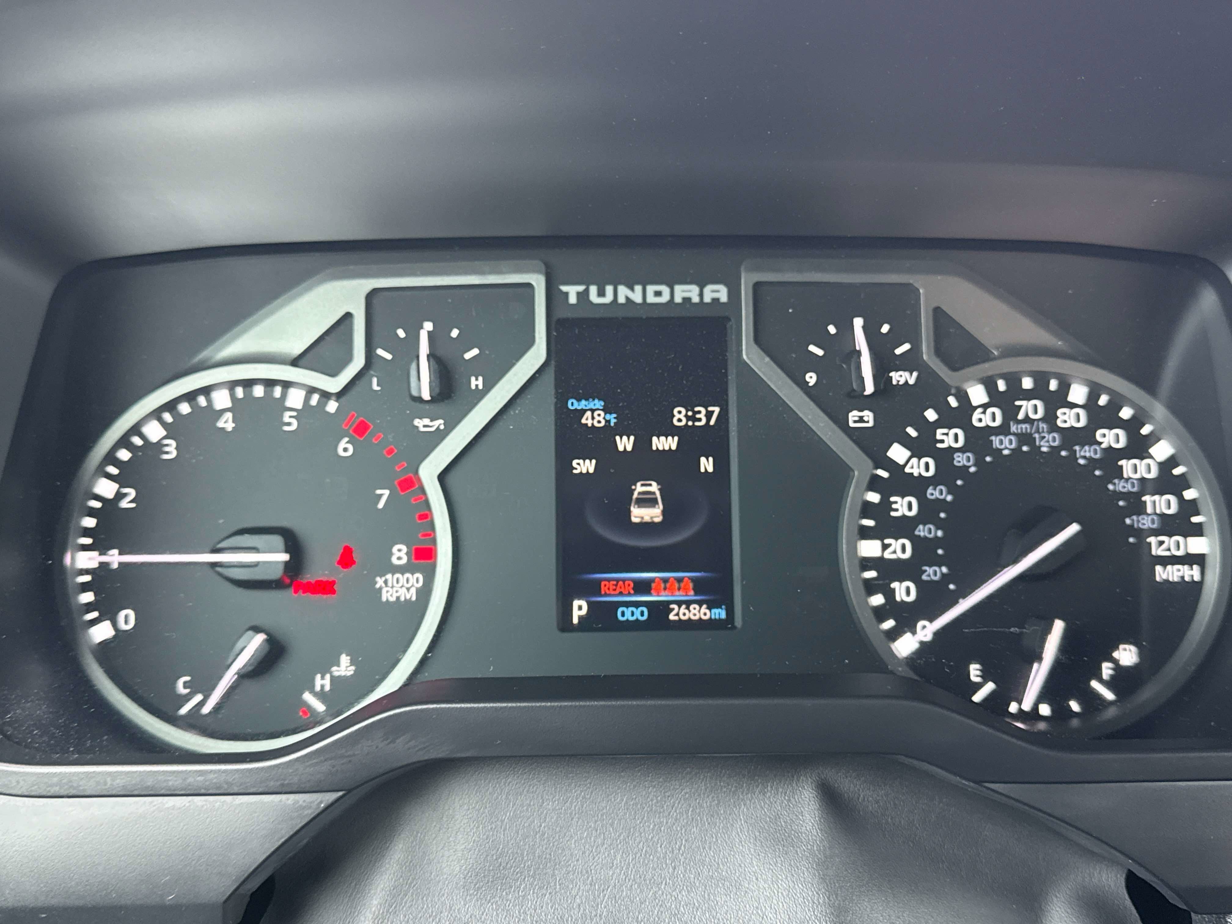 2025 Toyota TUNDRA 4X4 SR5