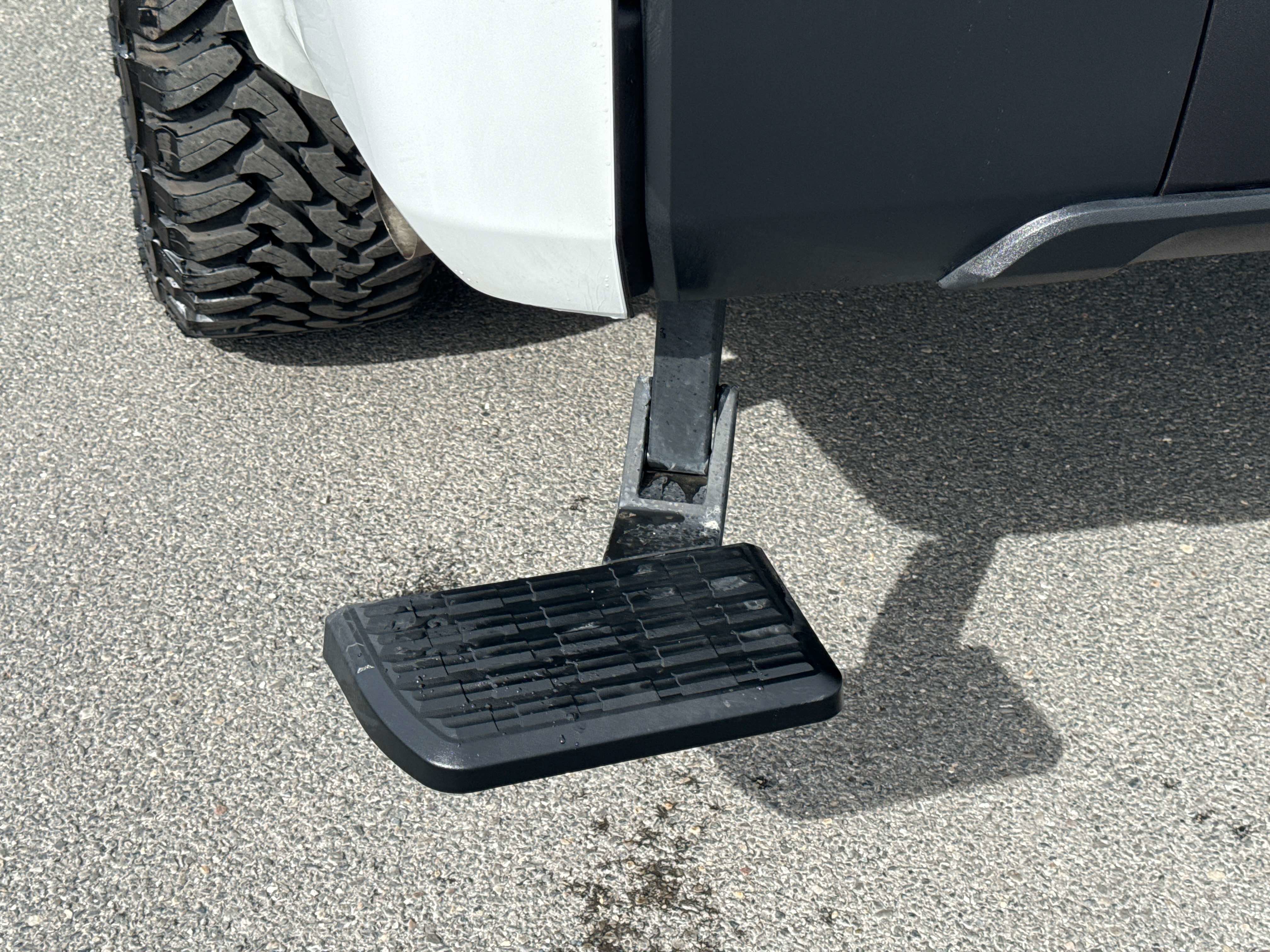 2025 Toyota TUNDRA 4X4 SR5