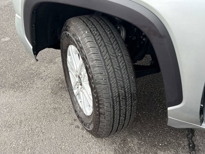 2025 Toyota TUNDRA 4X4 SR5