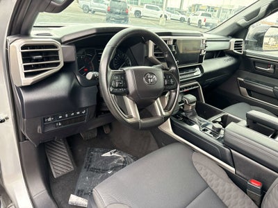2025 Toyota TUNDRA 4X4 SR5