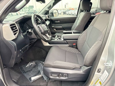 2025 Toyota TUNDRA 4X4 SR5