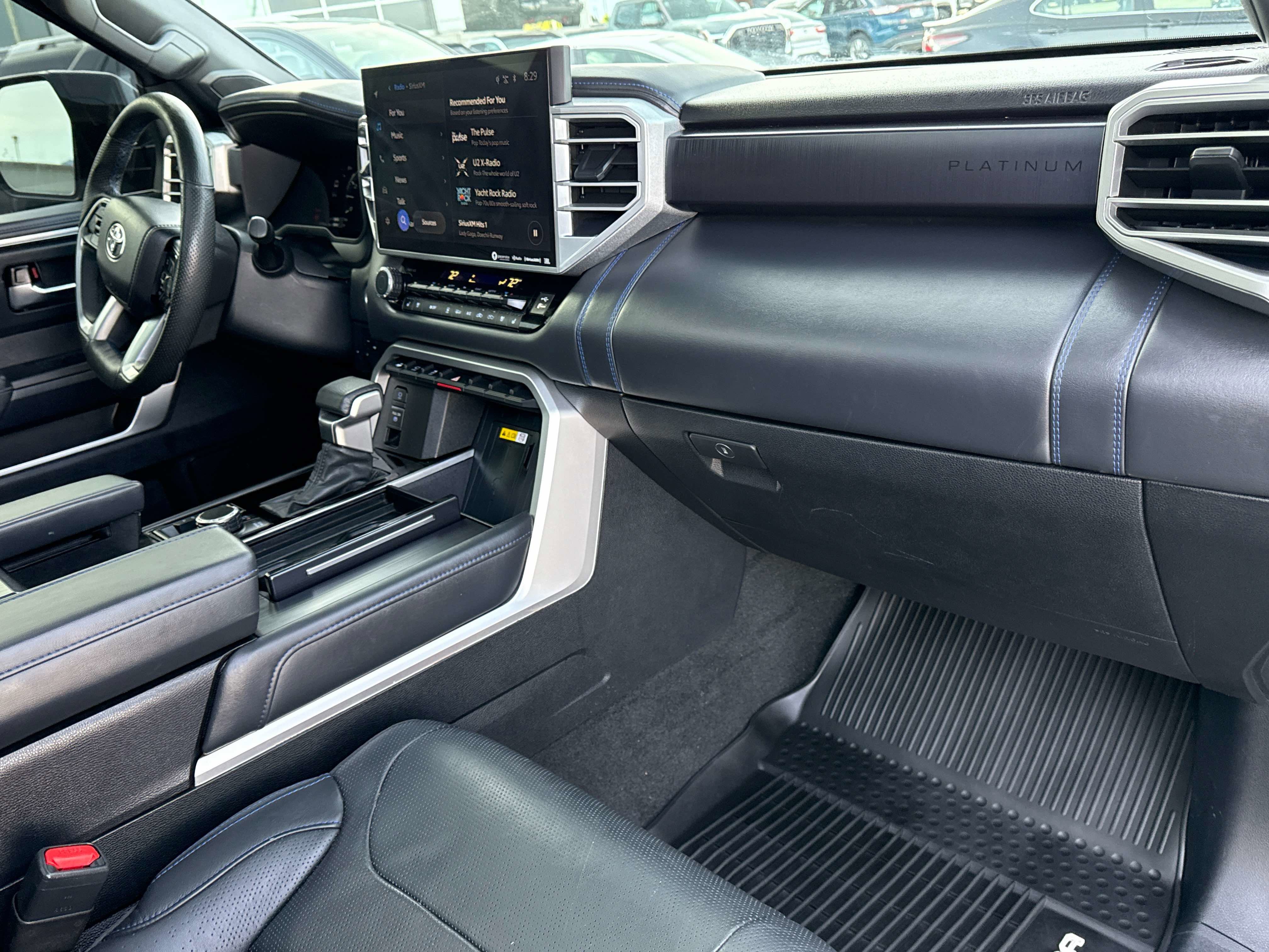 2023 Toyota TUNDRA 4X4 Platinum