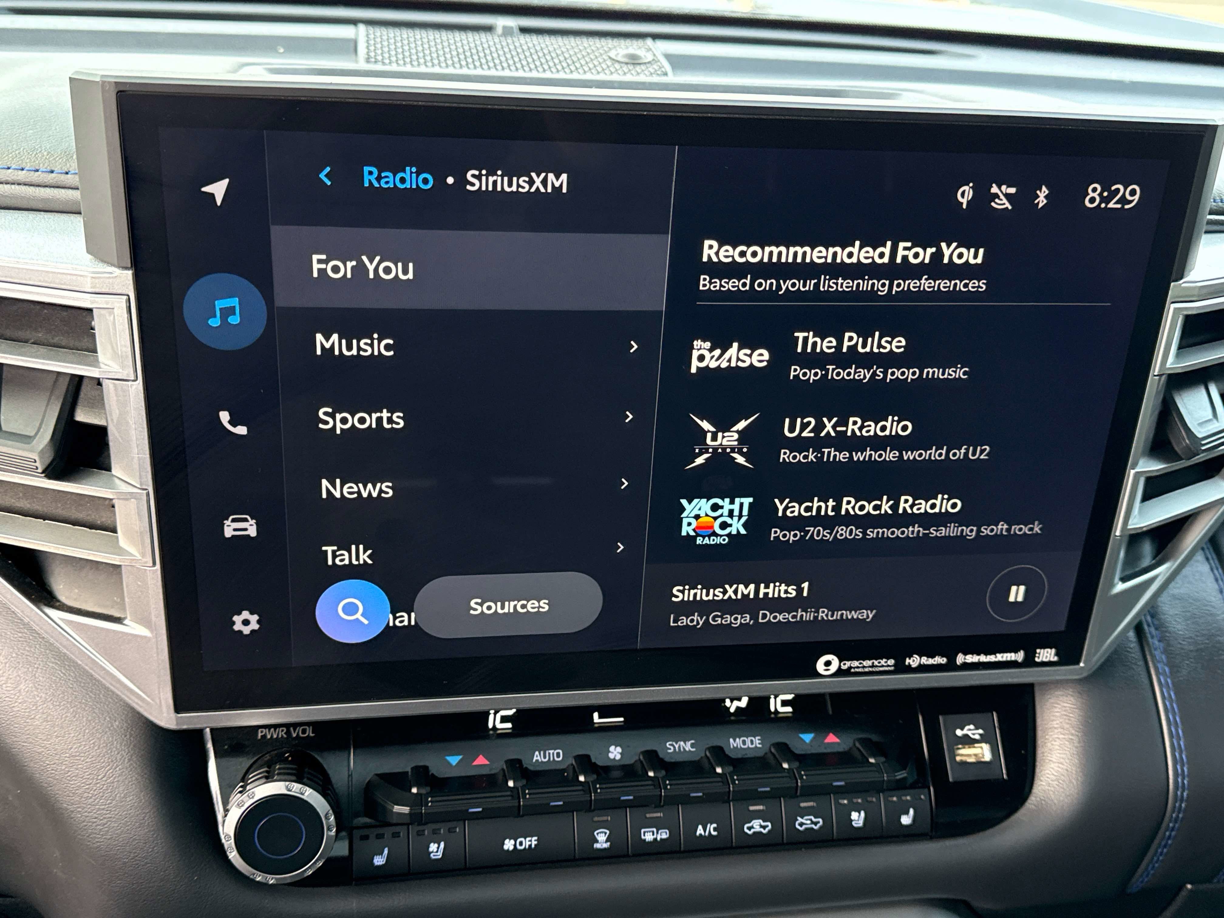2023 Toyota TUNDRA 4X4 Platinum