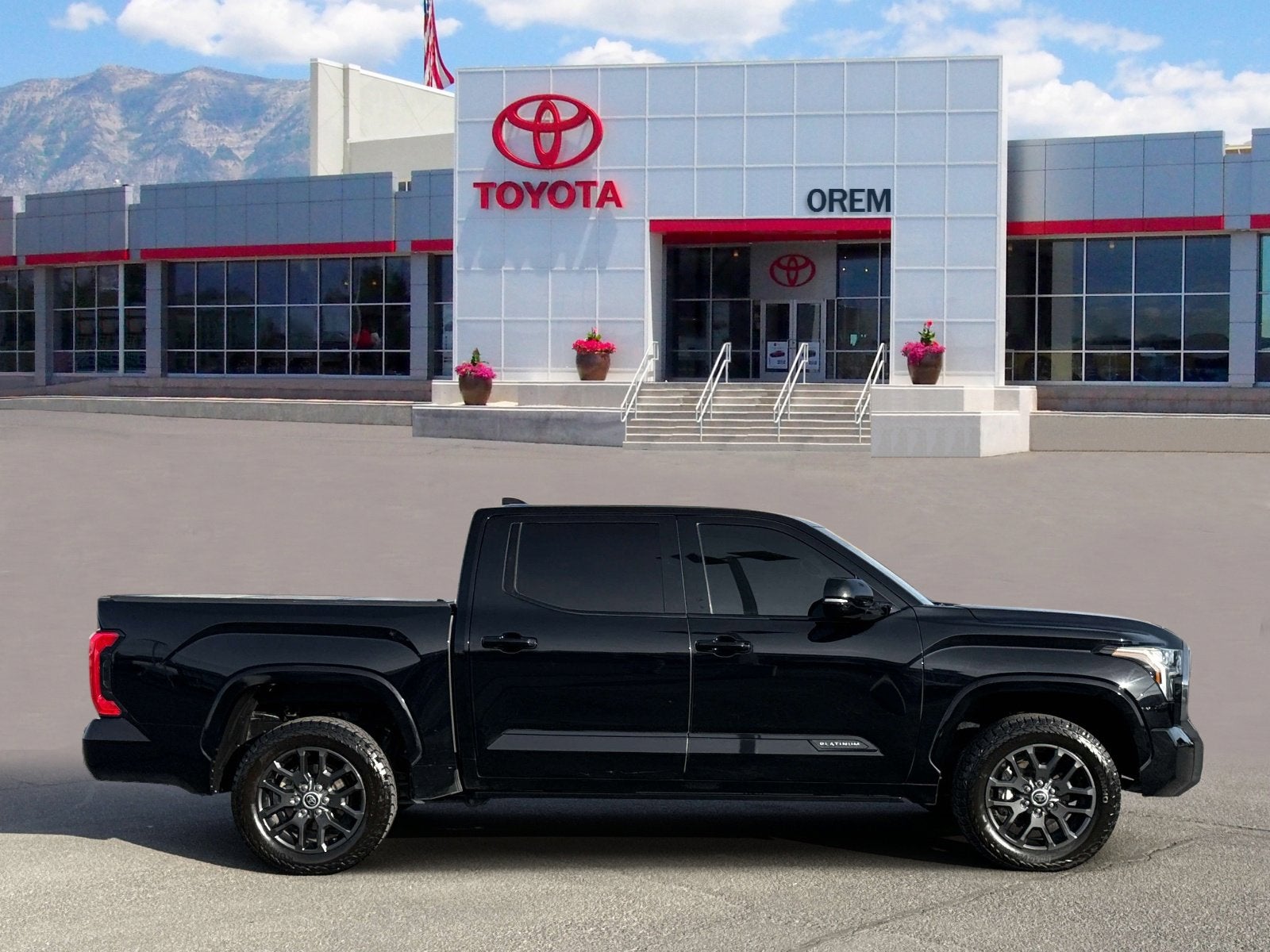 2023 Toyota TUNDRA 4X4 Platinum