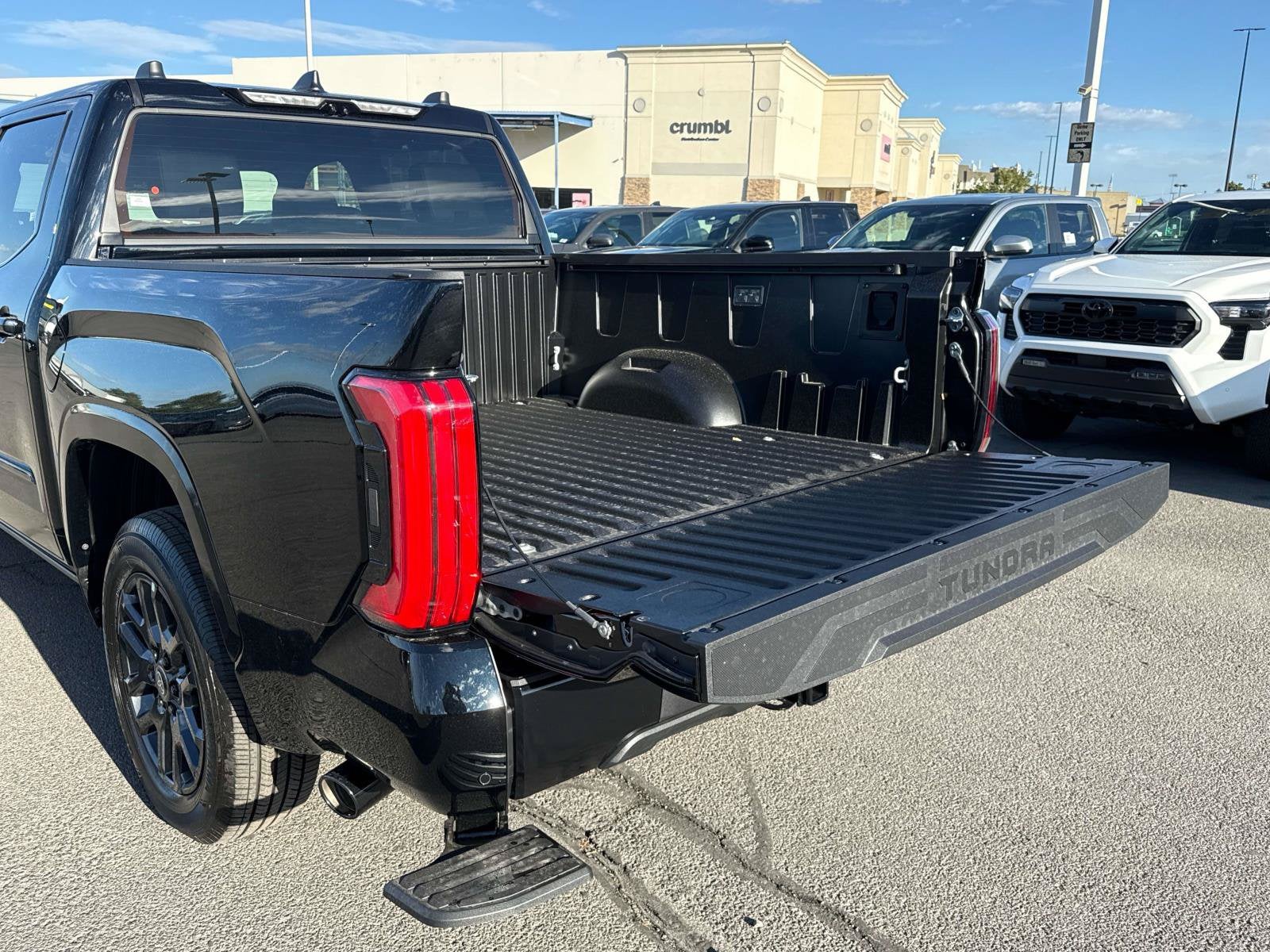 2026 Toyota Tundra i-FORCE MAX Platinum i-FORCE MAX