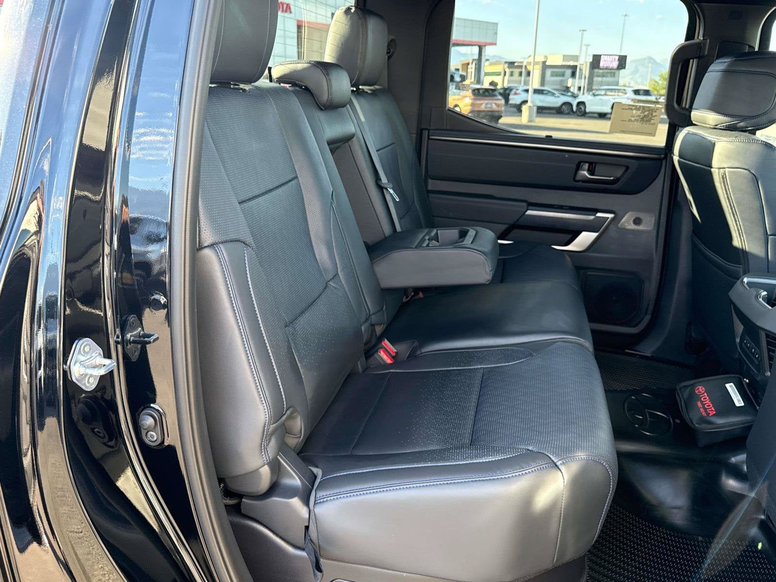 2026 Toyota Tundra i-FORCE MAX Platinum i-FORCE MAX