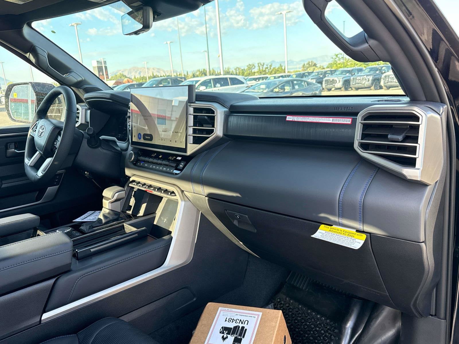 2026 Toyota Tundra i-FORCE MAX Platinum i-FORCE MAX