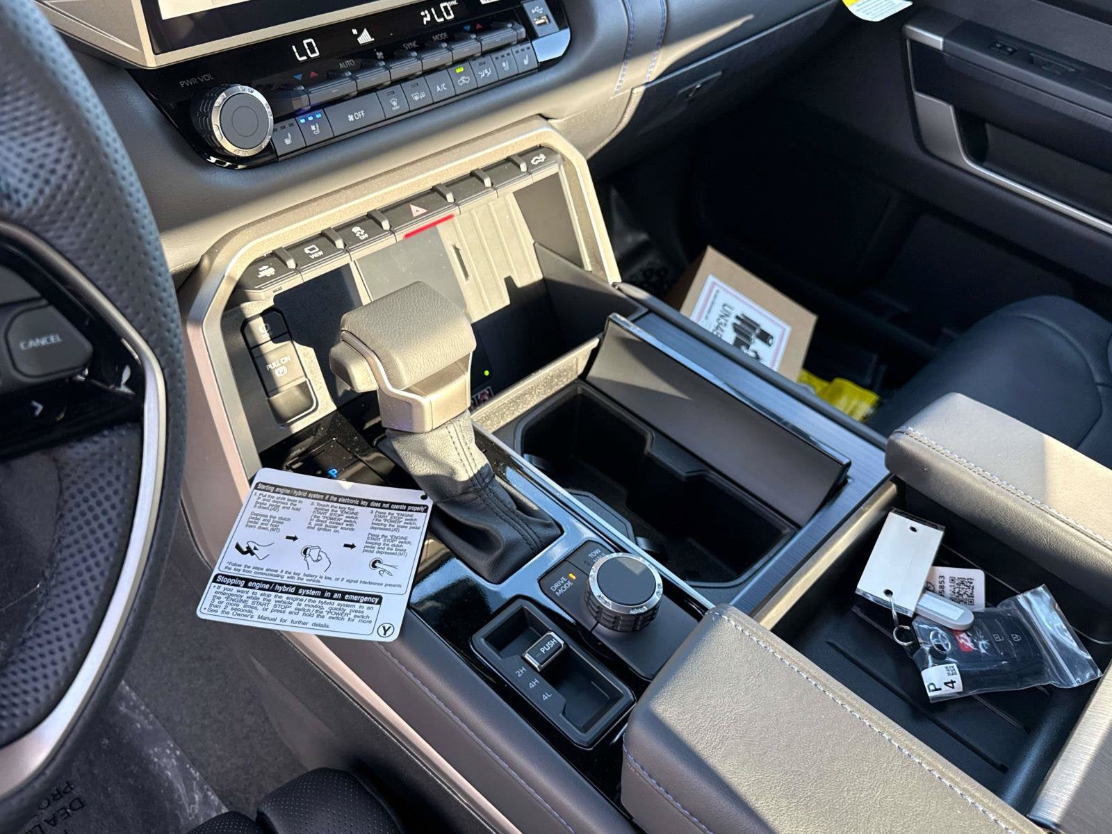 2026 Toyota Tundra i-FORCE MAX Platinum i-FORCE MAX
