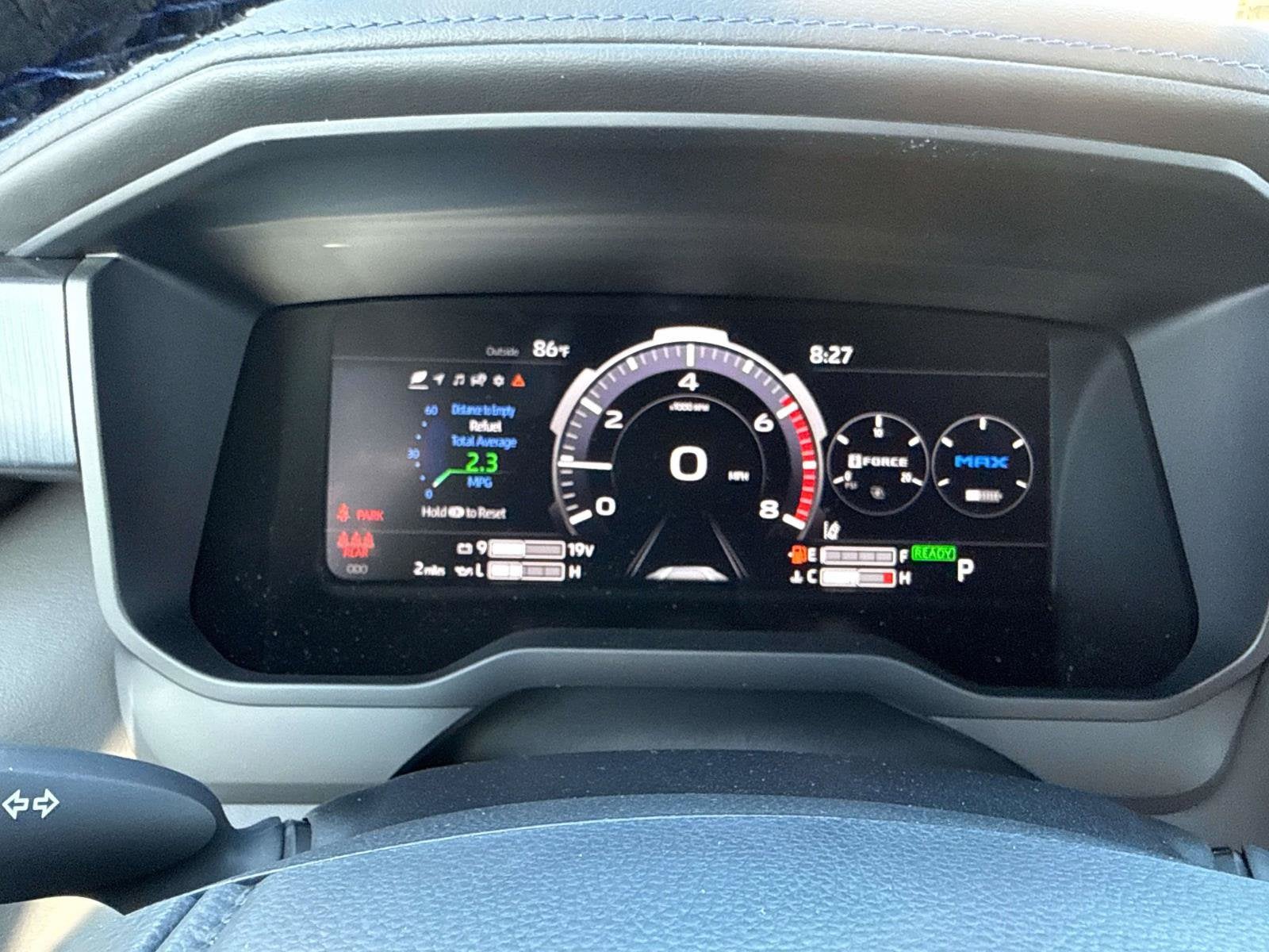 2026 Toyota Tundra i-FORCE MAX Platinum i-FORCE MAX