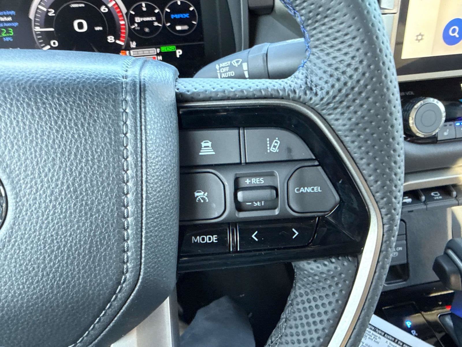 2026 Toyota Tundra i-FORCE MAX Platinum i-FORCE MAX