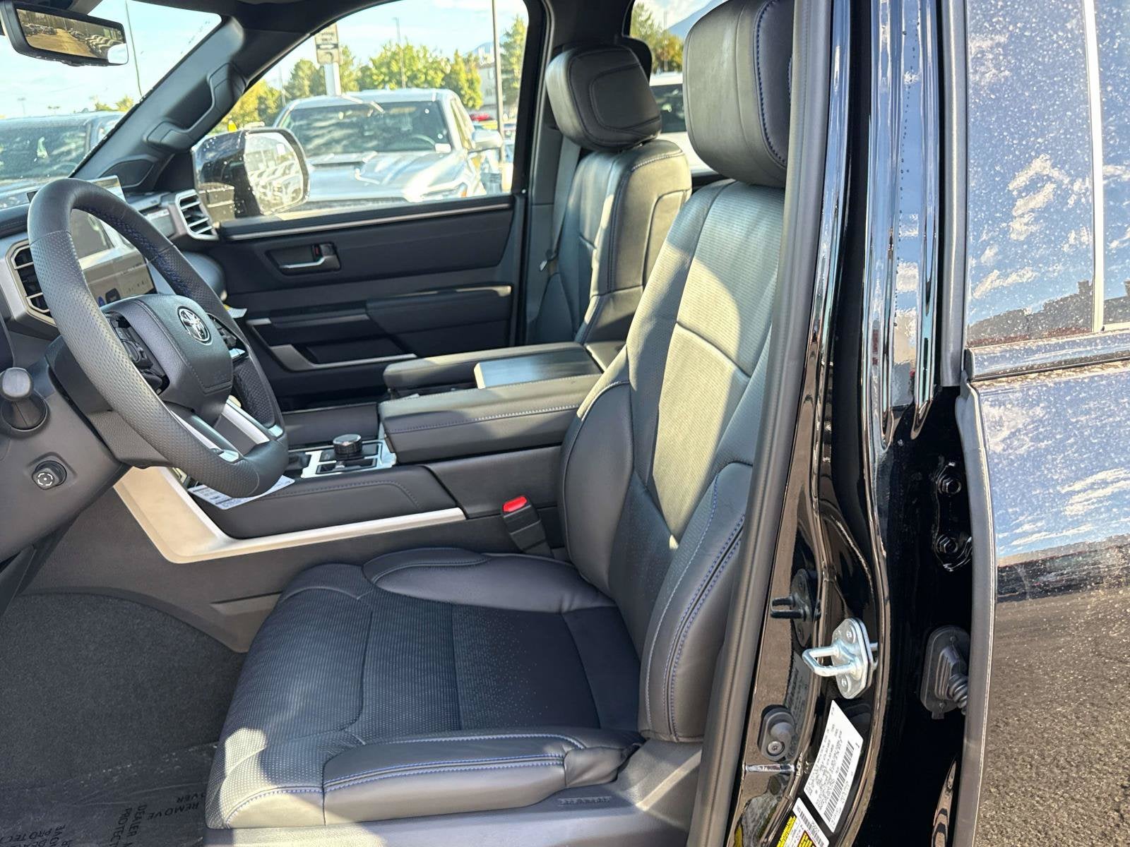 2026 Toyota Tundra i-FORCE MAX Platinum i-FORCE MAX