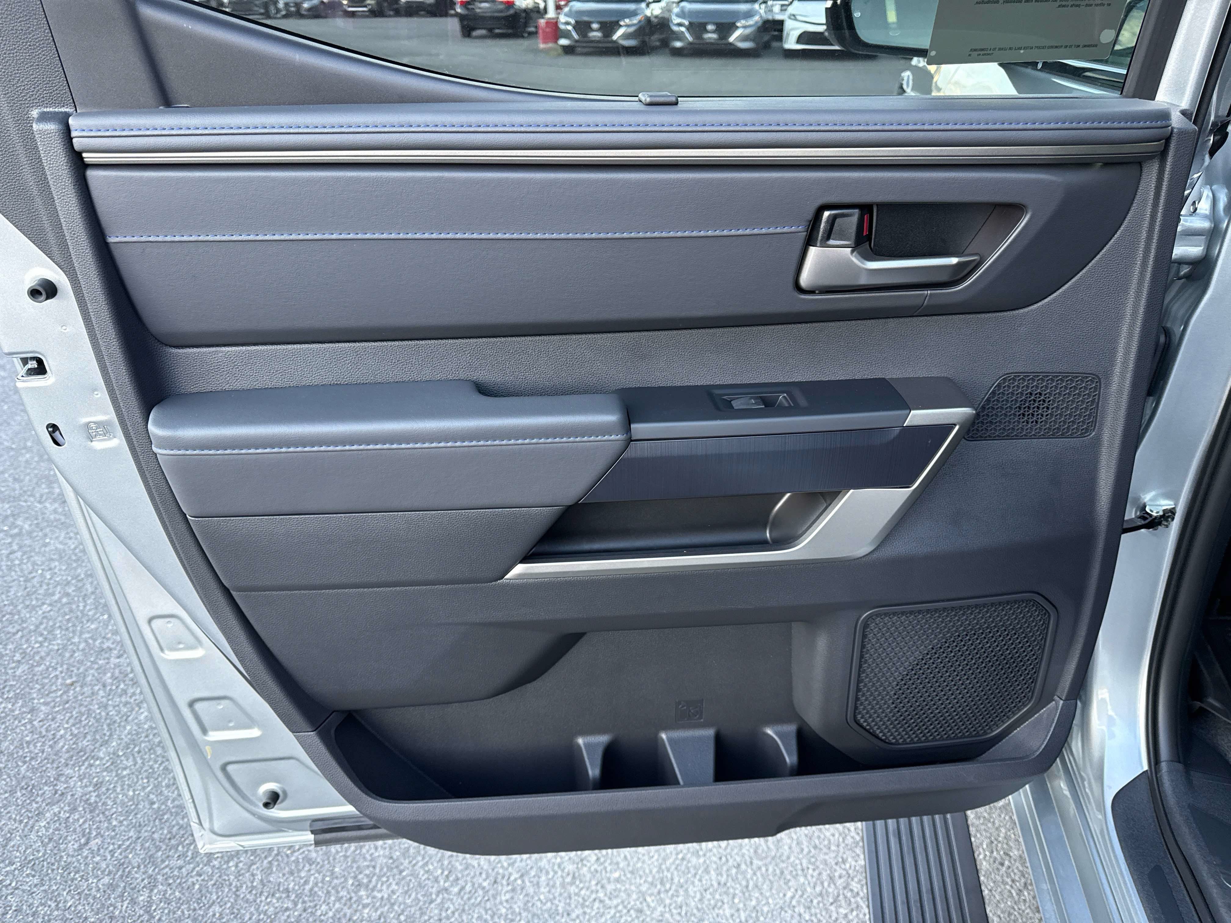 2026 Toyota Tundra i-FORCE MAX Platinum i-FORCE MAX