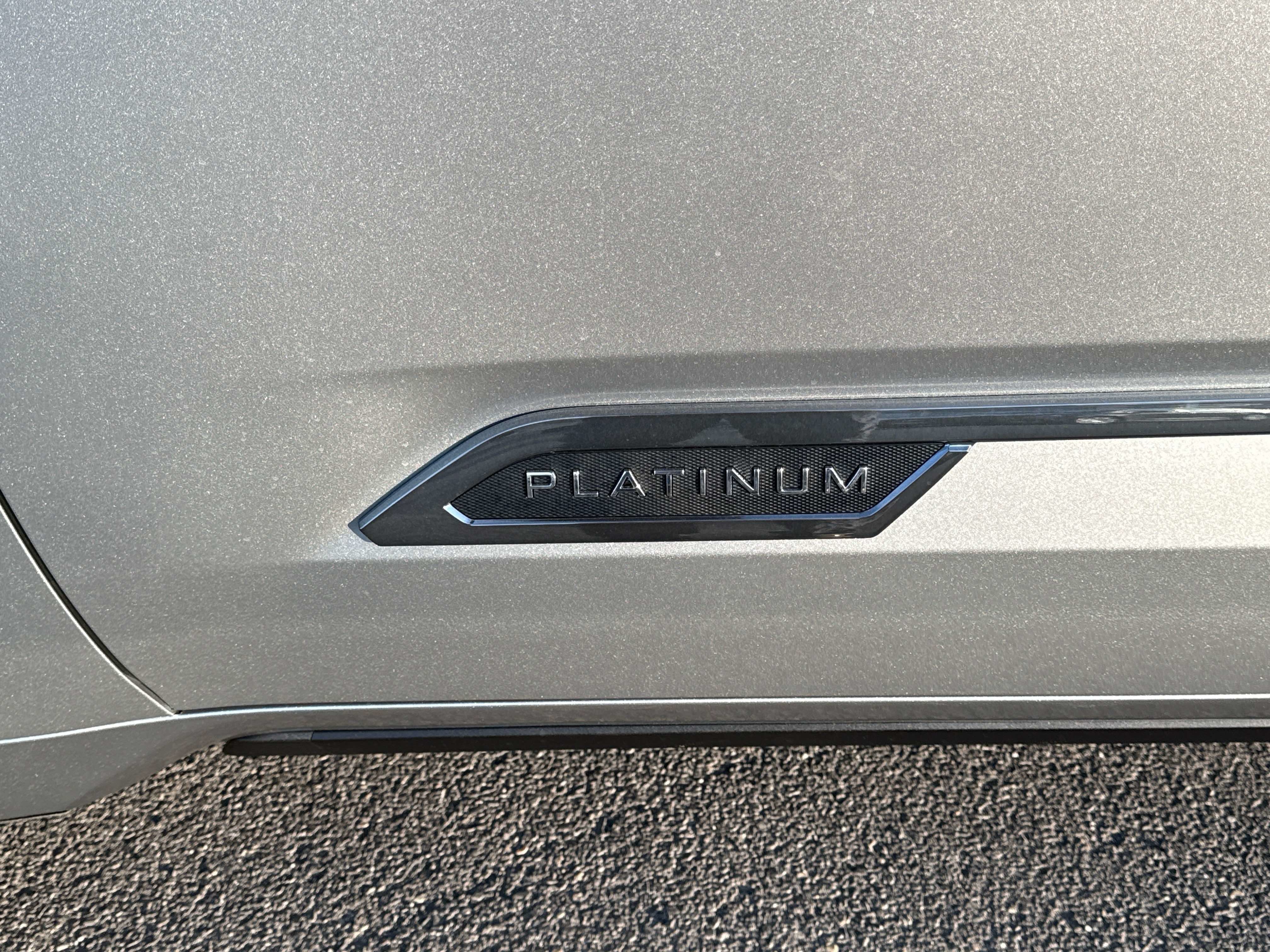 2026 Toyota Tundra i-FORCE MAX Platinum i-FORCE MAX