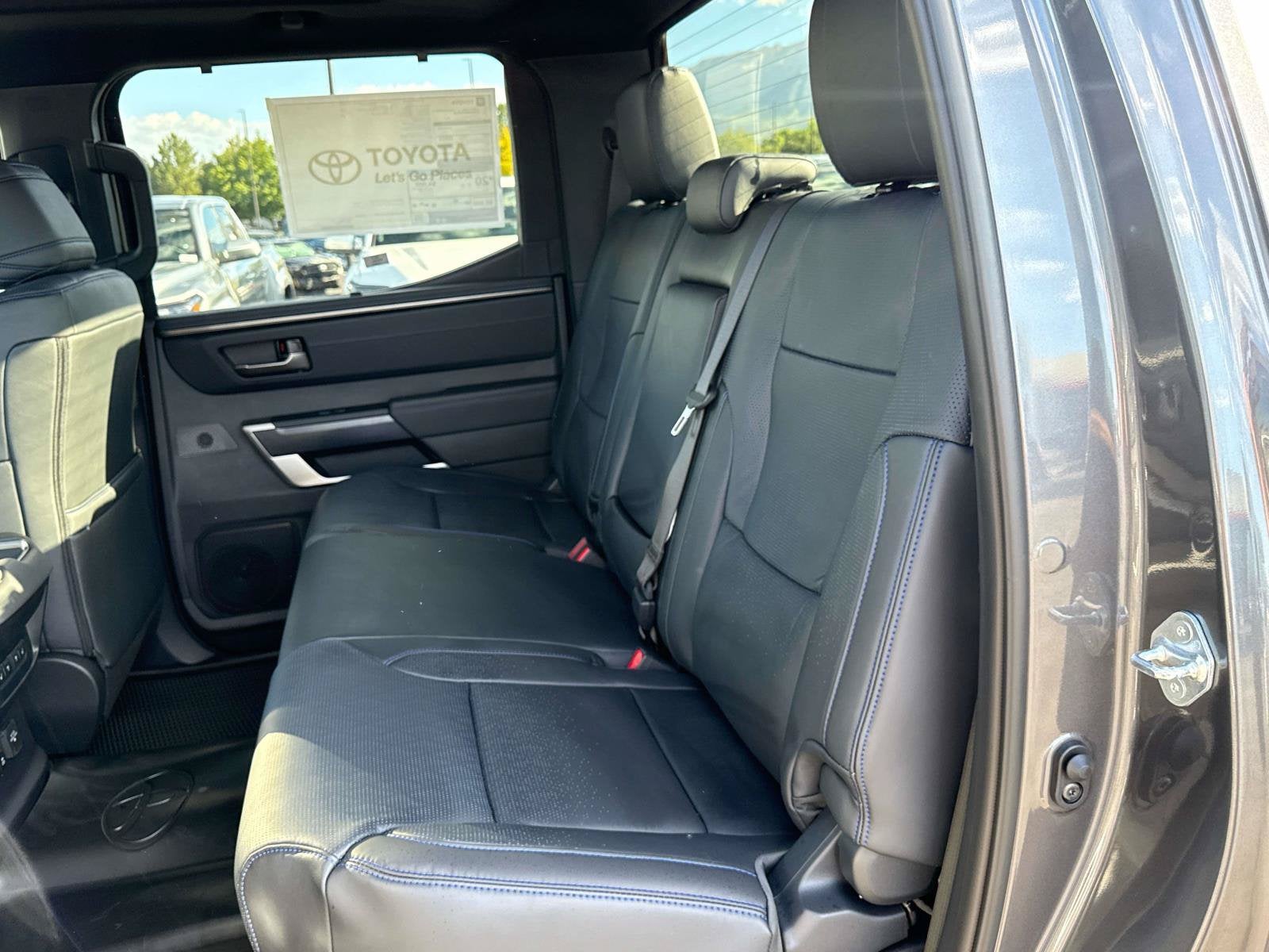 2026 Toyota Tundra i-FORCE MAX Platinum i-FORCE MAX