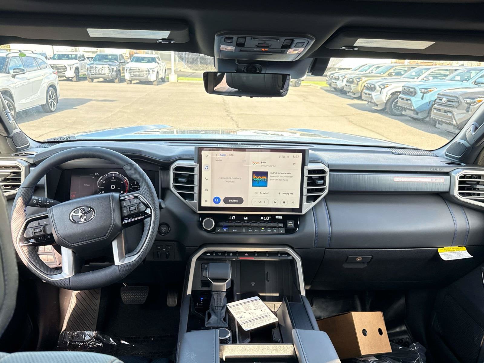 2026 Toyota Tundra i-FORCE MAX Platinum i-FORCE MAX