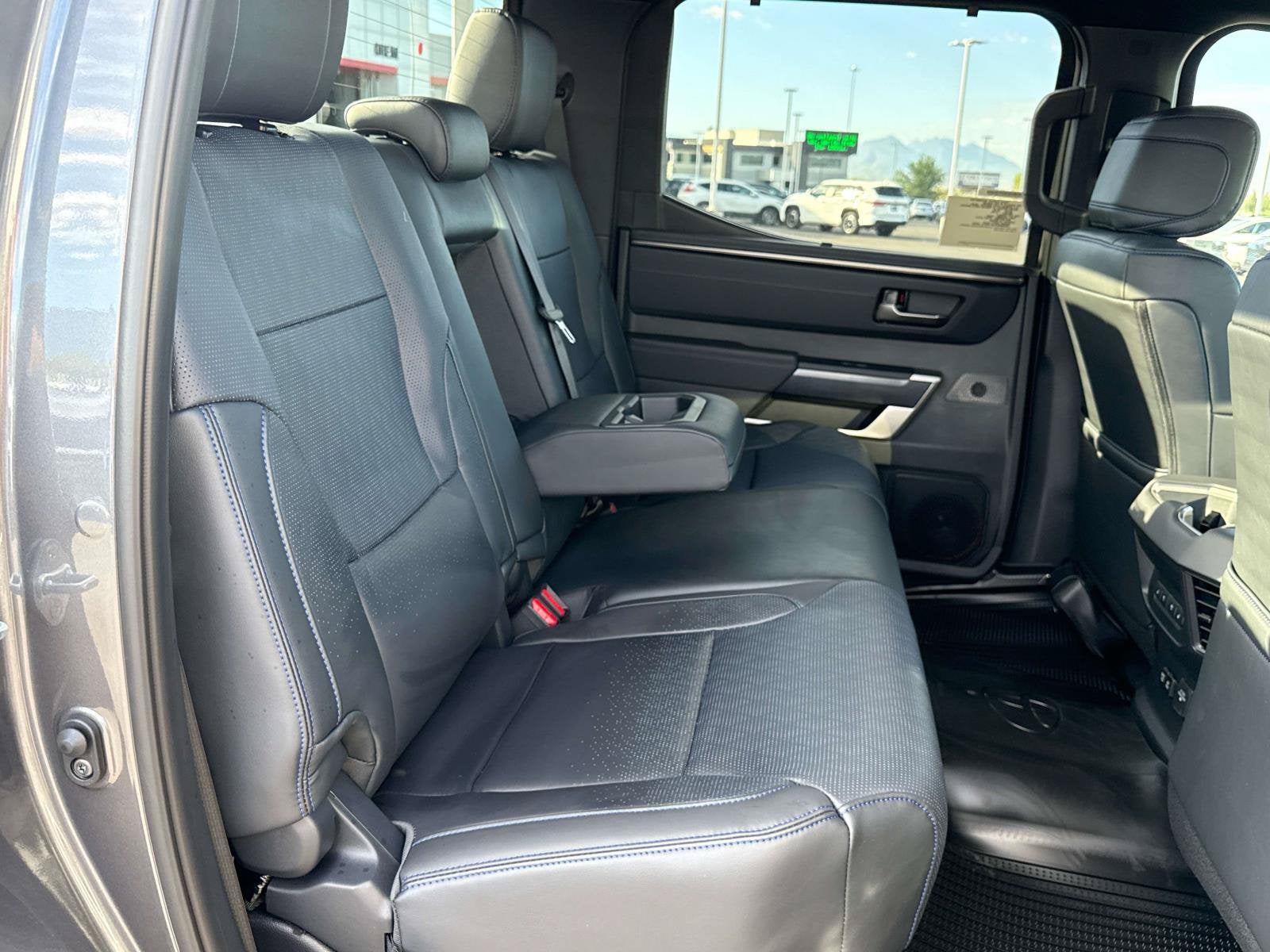 2026 Toyota Tundra i-FORCE MAX Platinum i-FORCE MAX